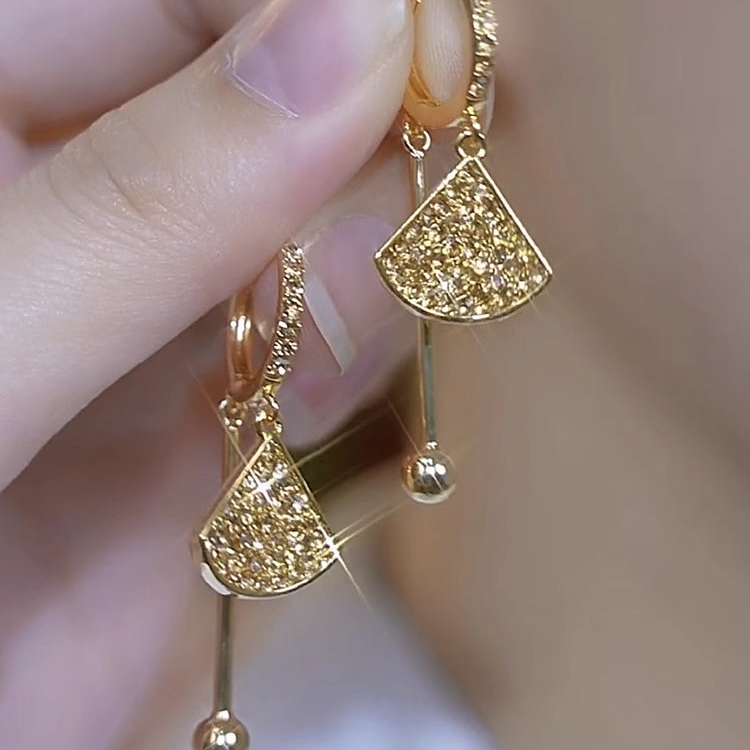 Boucle d'oreille demi lune doré - Shayning™ 🟣✨