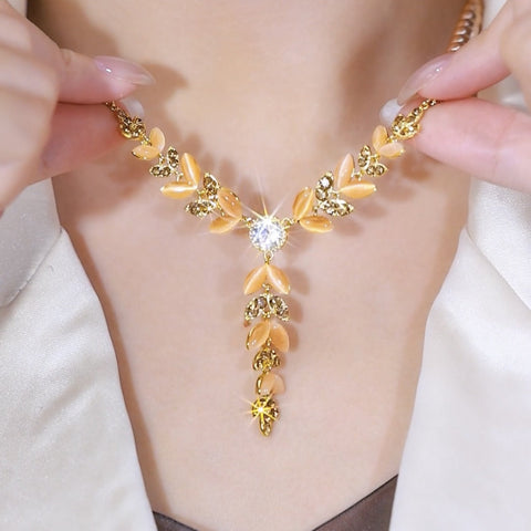Collier à pompon en zircon , chaîne de pull polyvalente