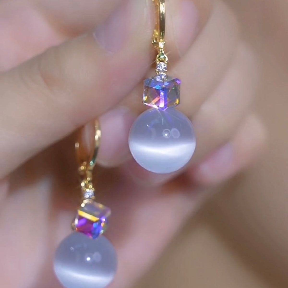 Fashionable and Versatile Exquisite Design Cat's Eye Earrings for Women