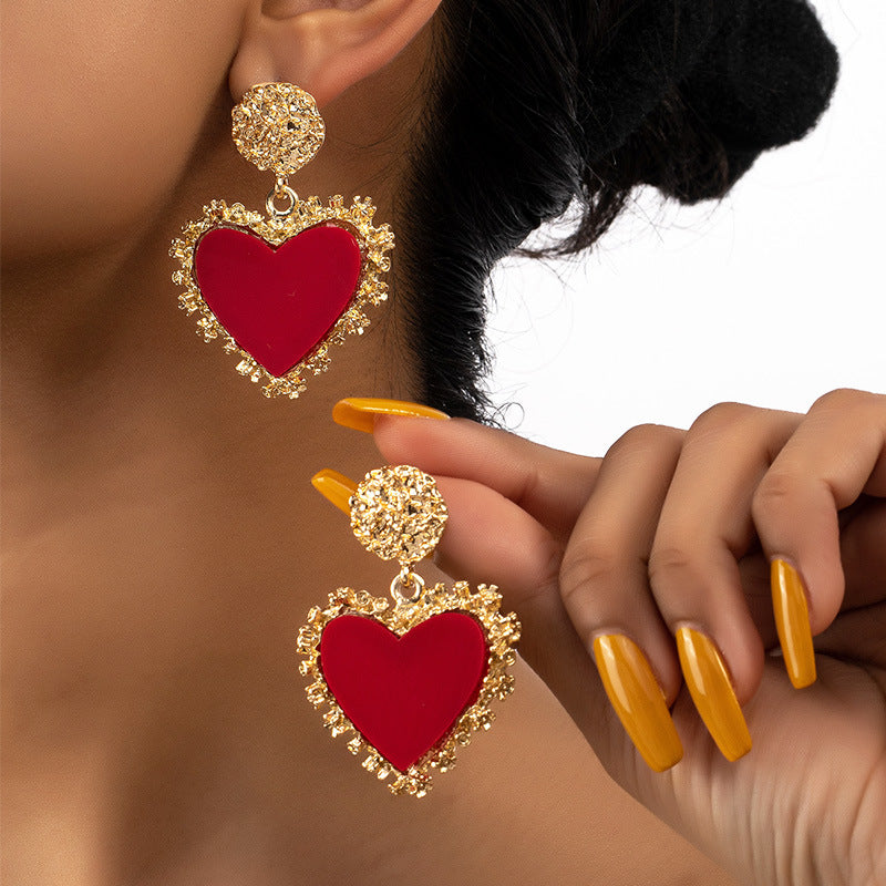 Fashionable And Light Luxury Temperament Simple Heart-Shaped Earrings Elegant Accessories